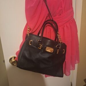 Michael Kors East West Bllack Pebble Leather Handbag